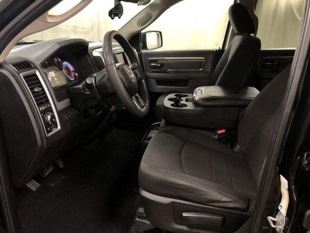 2020 RAM 1500 Classic Warlock Crew Cab 4x4 5'7" Box