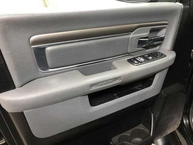 2020 RAM 1500 Classic Warlock Crew Cab 4x4 5'7" Box