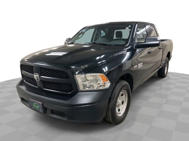 2017 RAM 1500 Tradesman Crew Cab 4x4 6'4" Box