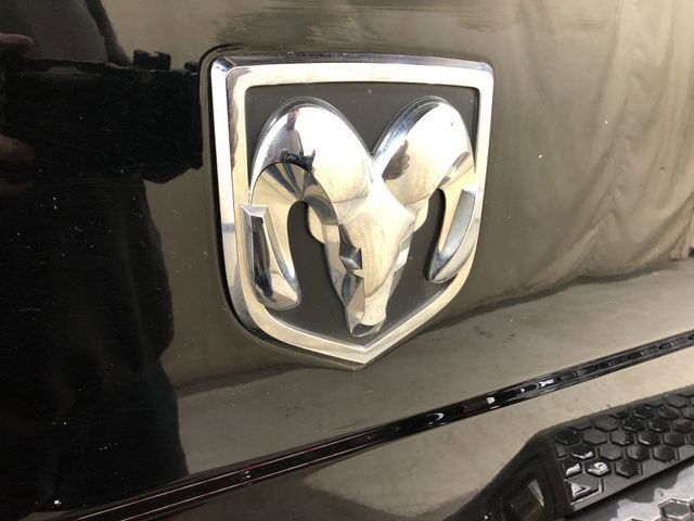 2017 RAM 1500 Tradesman Crew Cab 4x4 6'4" Box