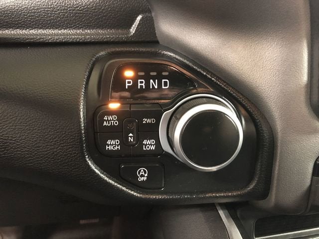 2022 RAM 1500 Big Horn Crew Cab 4x4 5'7" Box