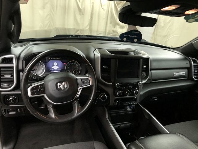 2022 RAM 1500 Big Horn Crew Cab 4x4 5'7" Box