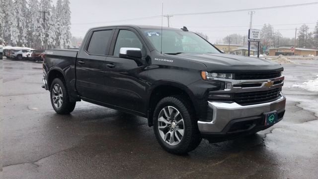 Used 2021 Chevrolet Silverado 1500 LT with VIN 1GCUYDED4MZ318895 for sale in Hermantown, Minnesota