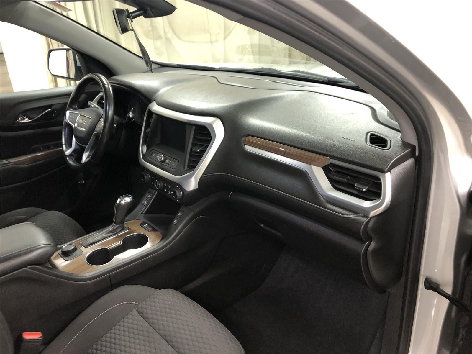 2019 GMC Acadia SLE