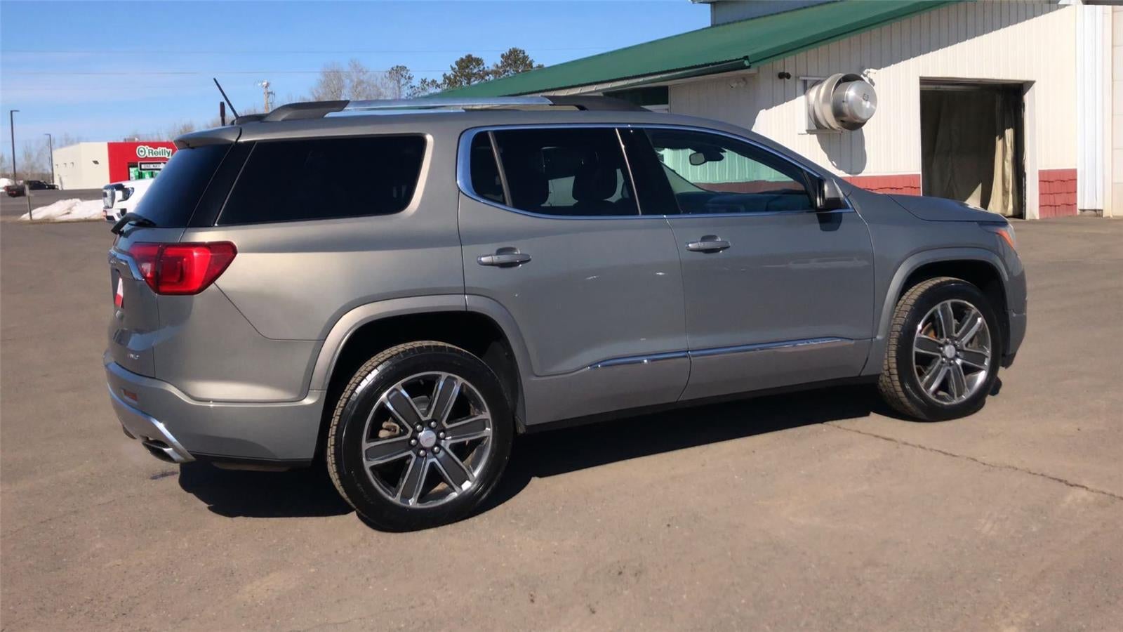 2019 GMC Acadia Denali