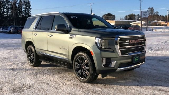 2023 GMC Yukon SLT