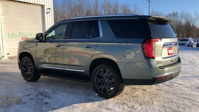 2023 GMC Yukon SLT