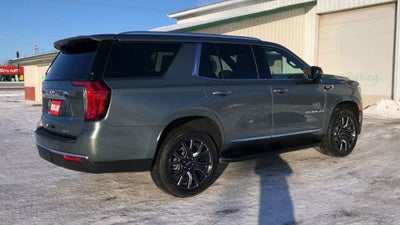 2023 GMC Yukon SLT