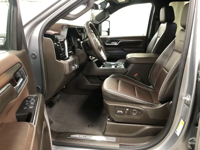 2025 GMC Sierra 3500 HD Denali