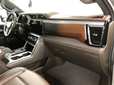 2025 GMC Sierra 3500 HD Denali