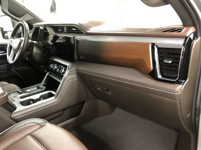 2025 GMC Sierra 3500 HD Denali