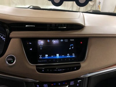 2018 Cadillac XT5 Platinum AWD