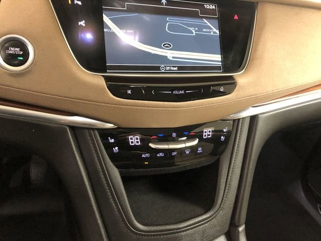 2018 Cadillac XT5 Platinum AWD