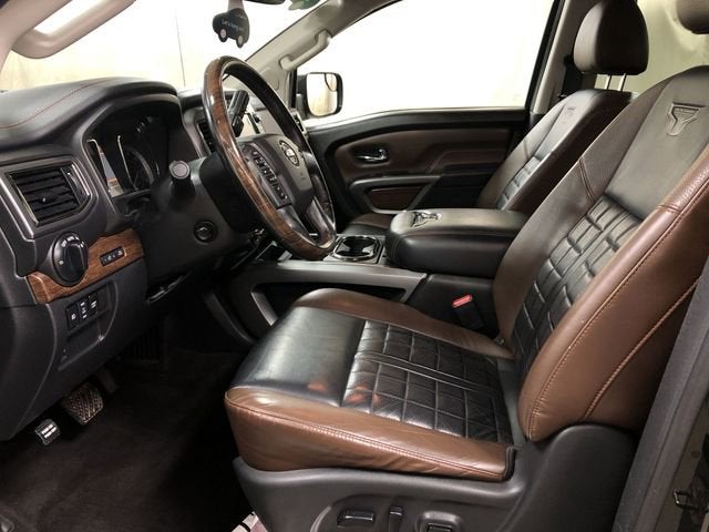 2019 Nissan TITAN Platinum Reserve