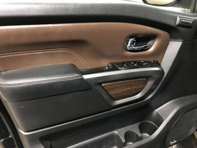 2019 Nissan TITAN Platinum Reserve