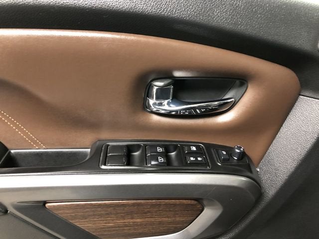 2019 Nissan TITAN Platinum Reserve