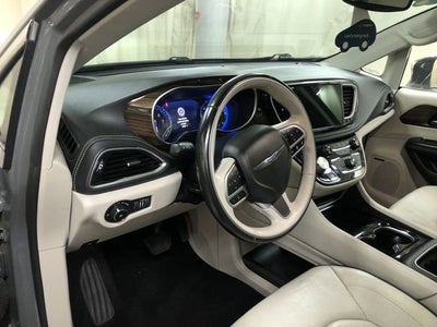 2021 Chrysler Pacifica Limited AWD