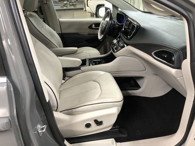 2021 Chrysler Pacifica Limited AWD