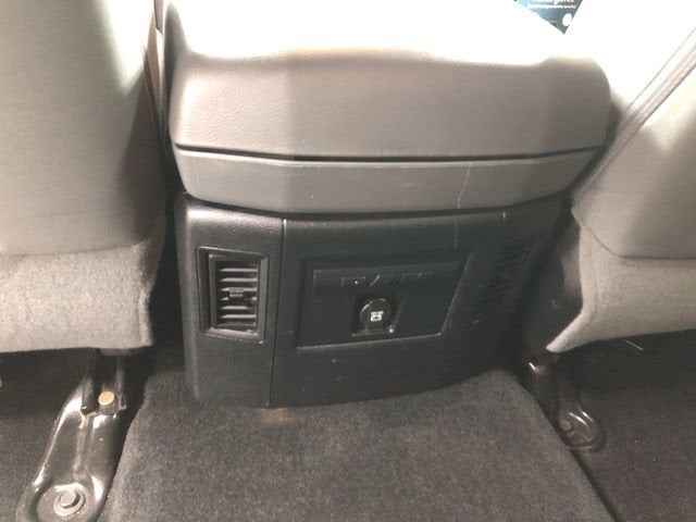 2017 RAM 2500 SLT Crew Cab 4x4 6'4" Box