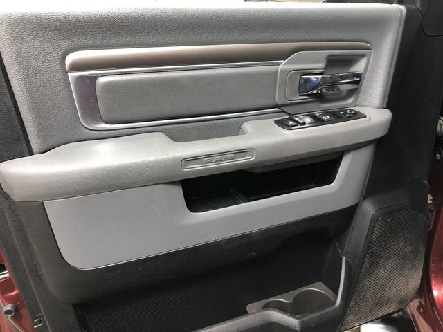 2017 RAM 2500 SLT Crew Cab 4x4 6'4" Box