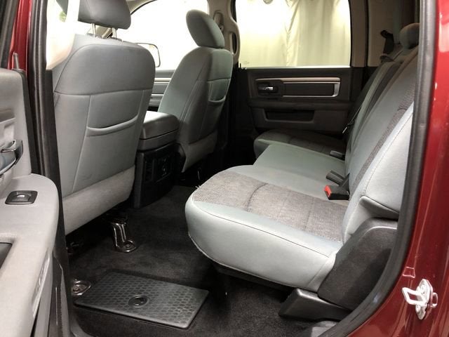 2017 RAM 2500 SLT Crew Cab 4x4 6'4" Box