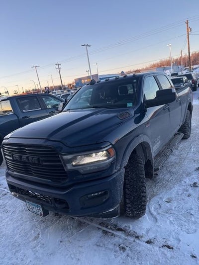 2022 RAM 2500 Laramie Crew Cab 4x4 6'4" Box