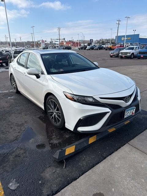 2023 Toyota Camry SE AWD