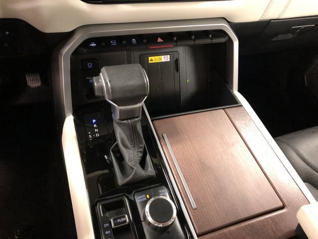 2023 Toyota Tundra Hybrid Capstone