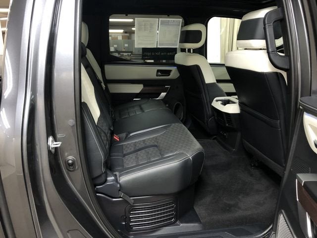 2023 Toyota Tundra Hybrid Capstone