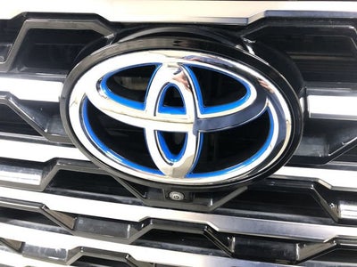 2023 Toyota Tundra Hybrid Capstone