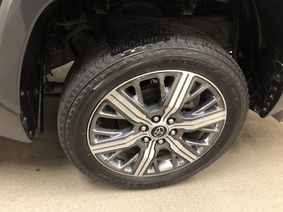 2023 Toyota Tundra Hybrid Capstone