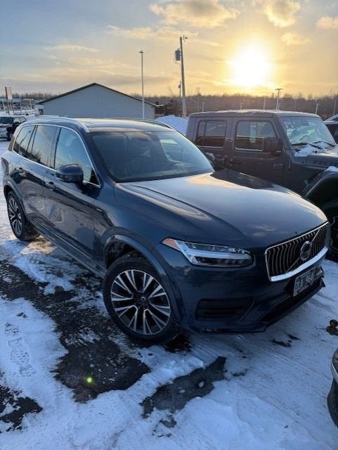 2020 Volvo XC90 Momentum