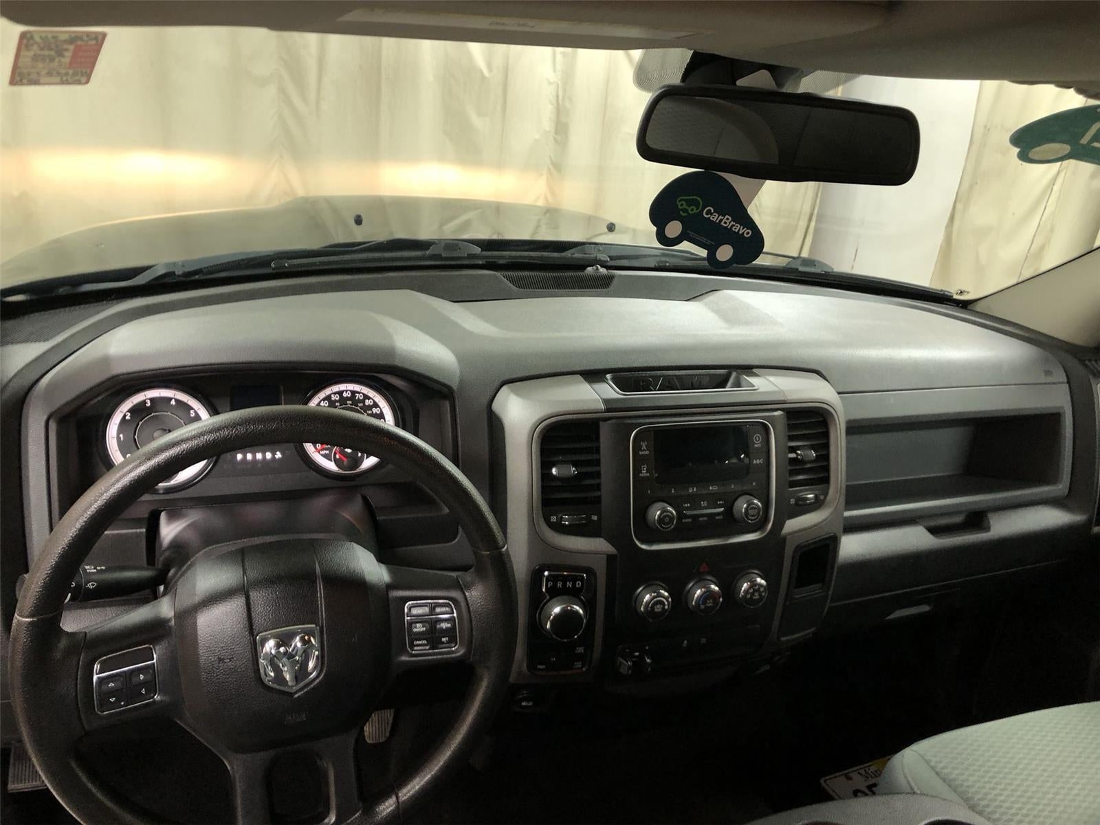 2017 RAM 1500 Tradesman Crew Cab 4x4 6'4" Box