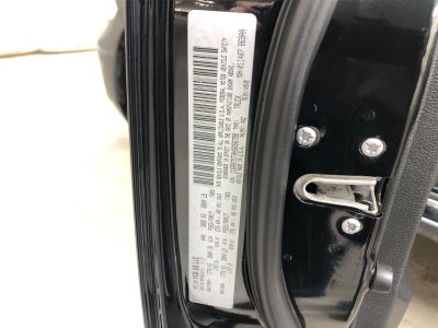 2017 RAM 1500 Tradesman Crew Cab 4x4 6'4" Box