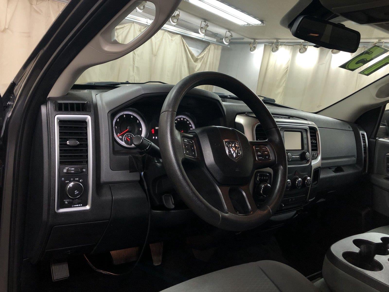 2015 RAM 1500 SLT