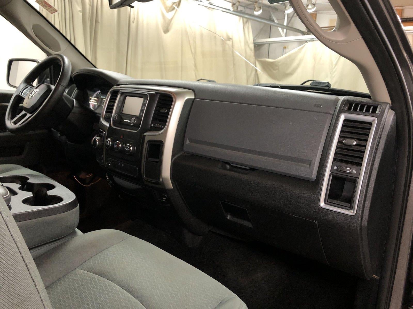 2015 RAM 1500 SLT