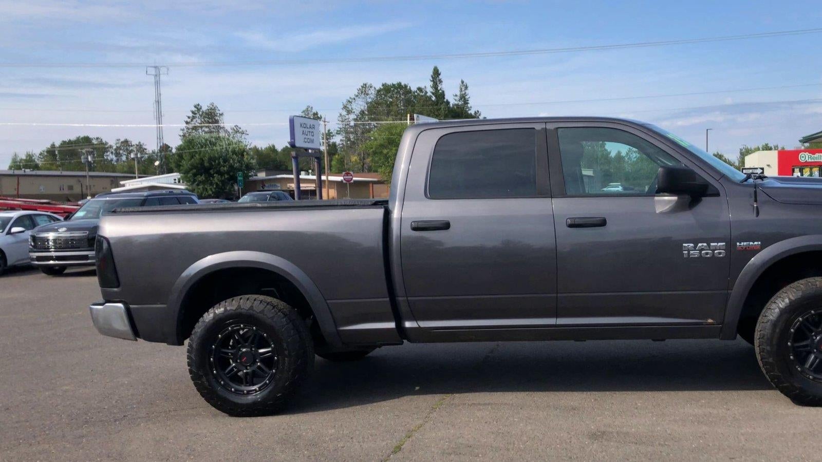 2015 RAM 1500 SLT