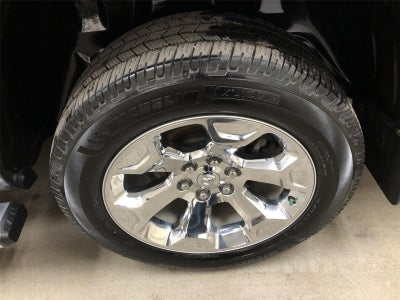 2022 RAM 1500 Big Horn Crew Cab 4x4 5'7" Box