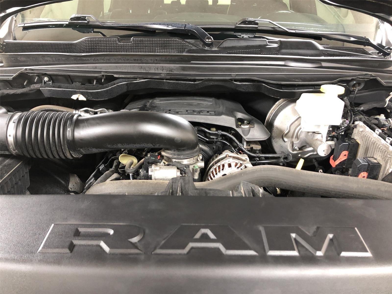 2021 RAM 1500 Laramie Crew Cab 4x4 5'7" Box