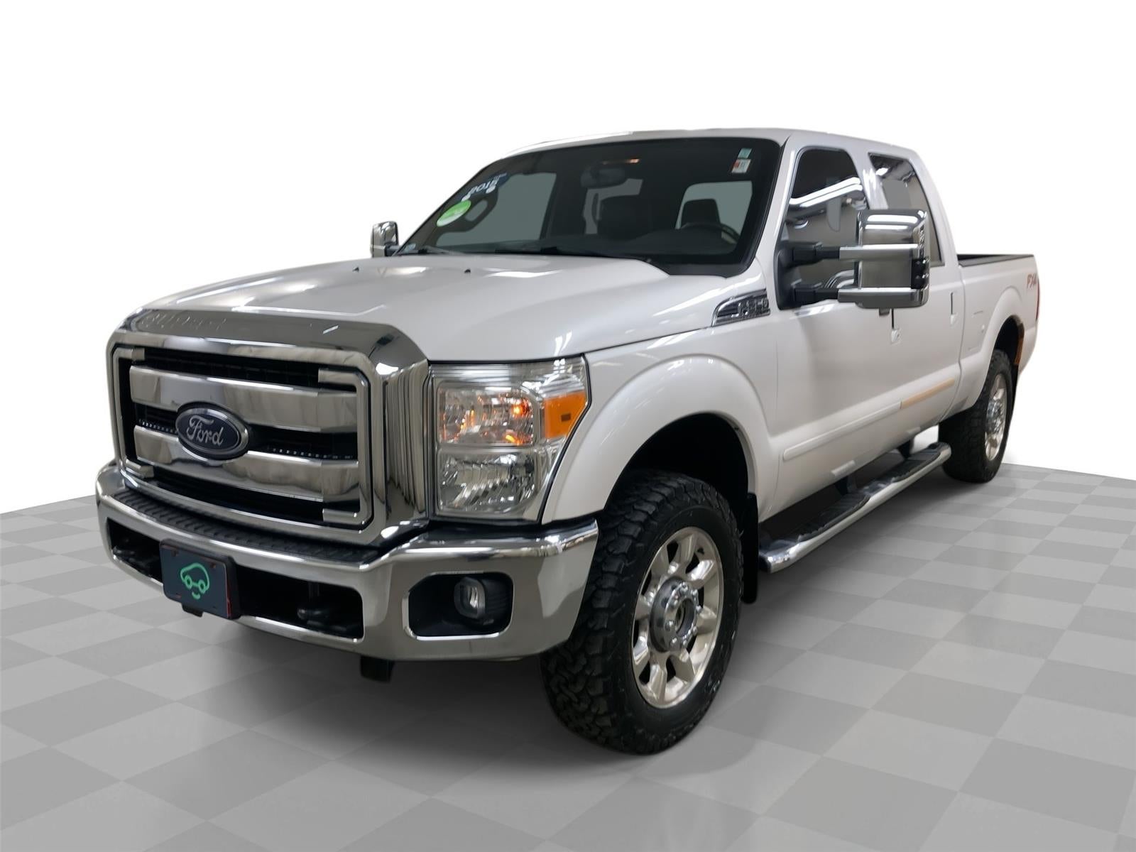 2015 Ford F-250 Lariat 4x4 Crew Cab 156 in's photo