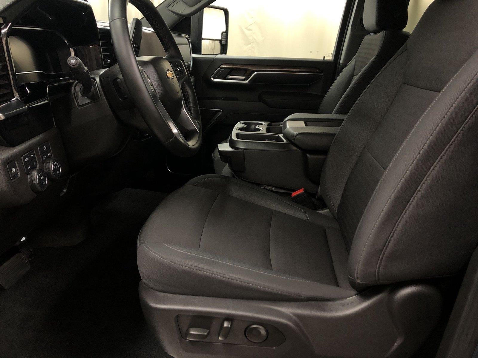 2024 Chevrolet Silverado 2500HD LT - Photo 19