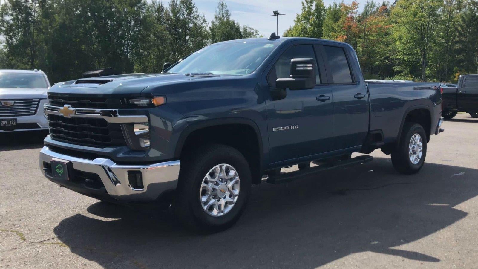 2024 Chevrolet Silverado 2500HD LT - Photo 4