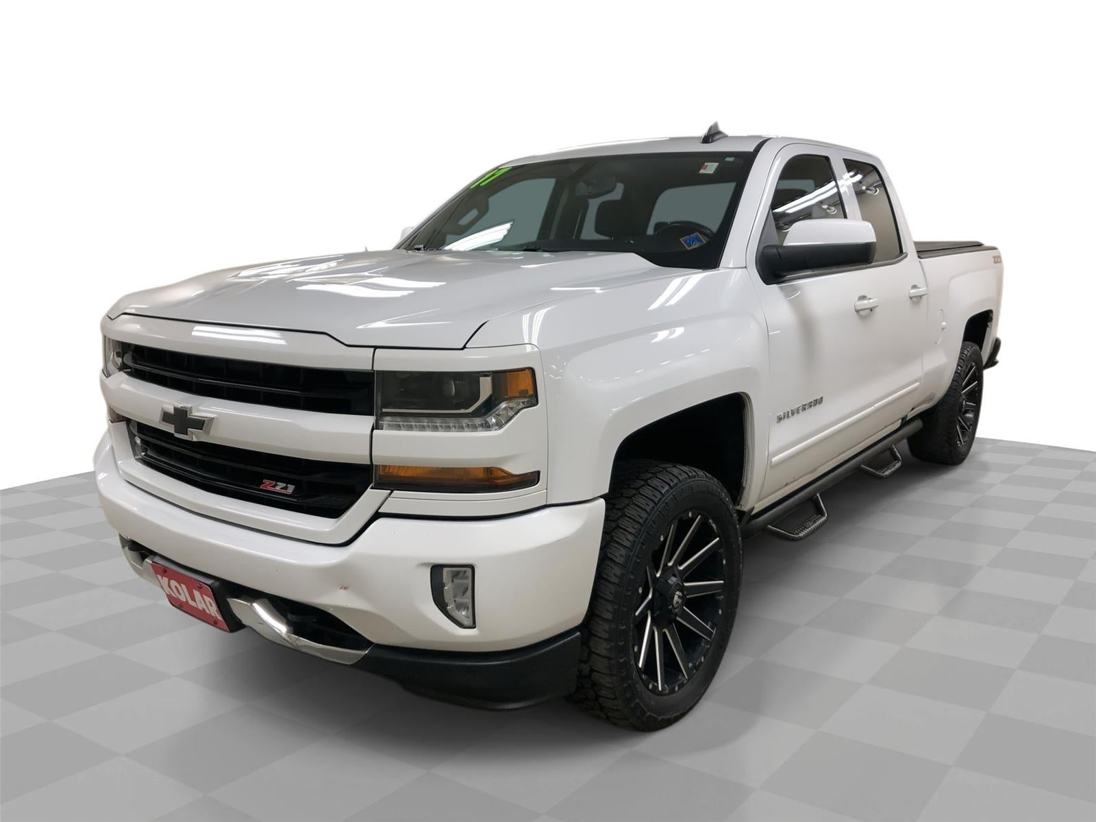 2017 Chevrolet Silverado 1500 LT Z71 4X4 Double Cab Std Box's photo