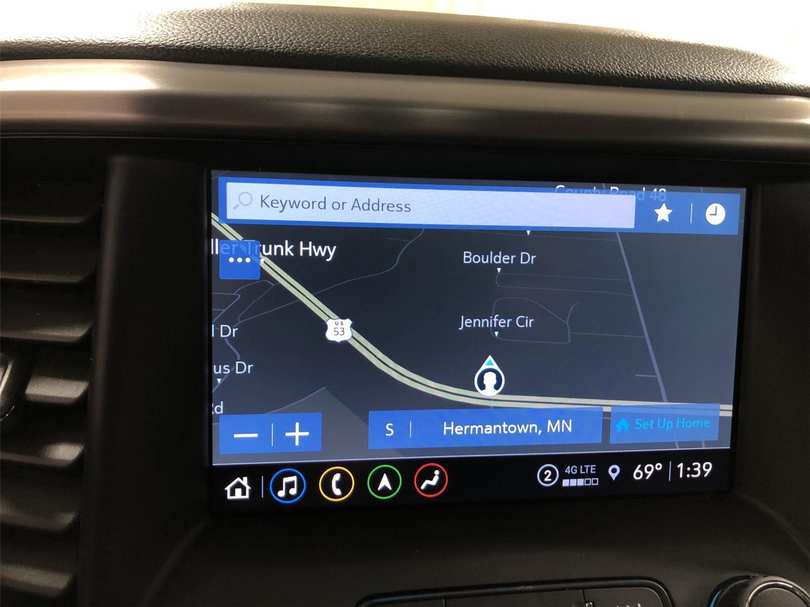 2023 GMC Acadia AT4