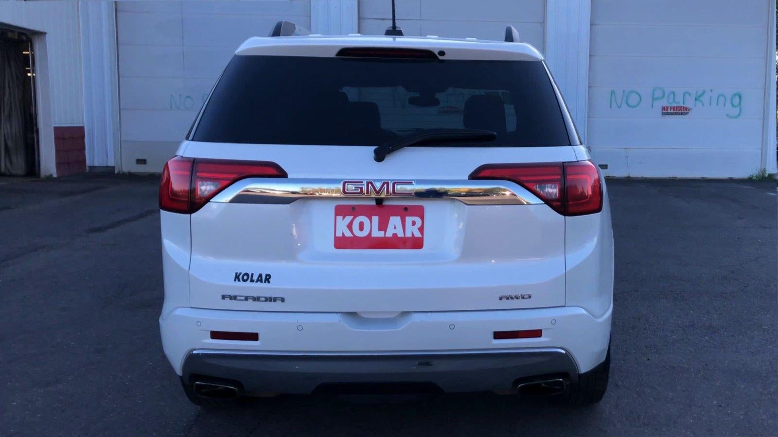 2017 GMC Acadia Denali