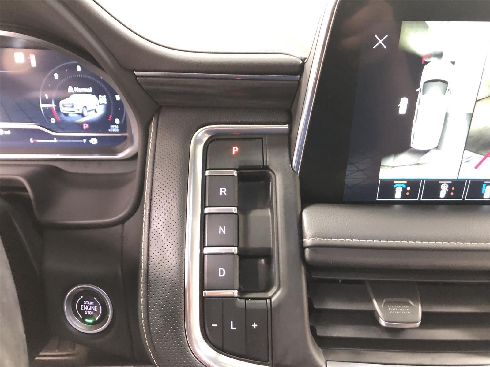 2022 GMC Yukon XL SLT