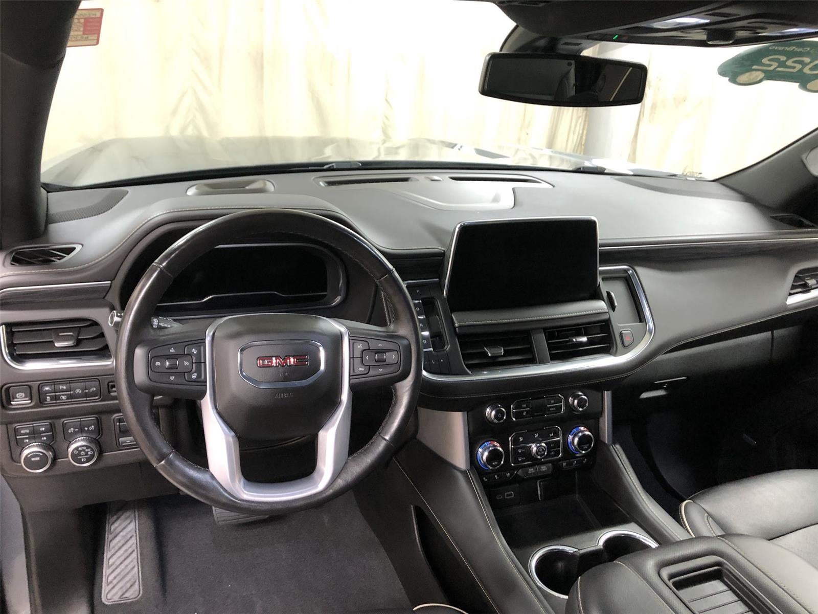 2022 GMC Yukon XL SLT