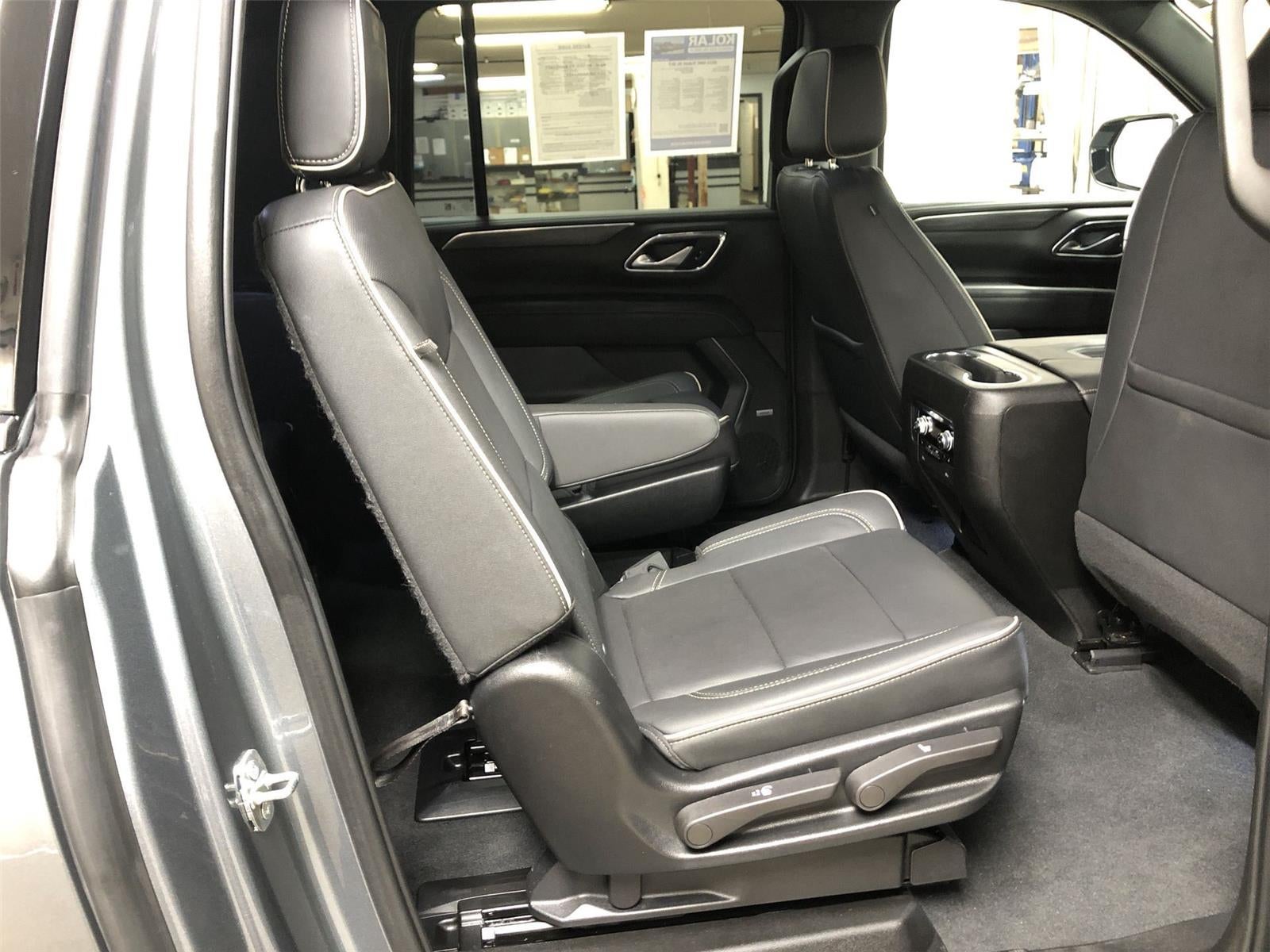 2022 GMC Yukon XL SLT