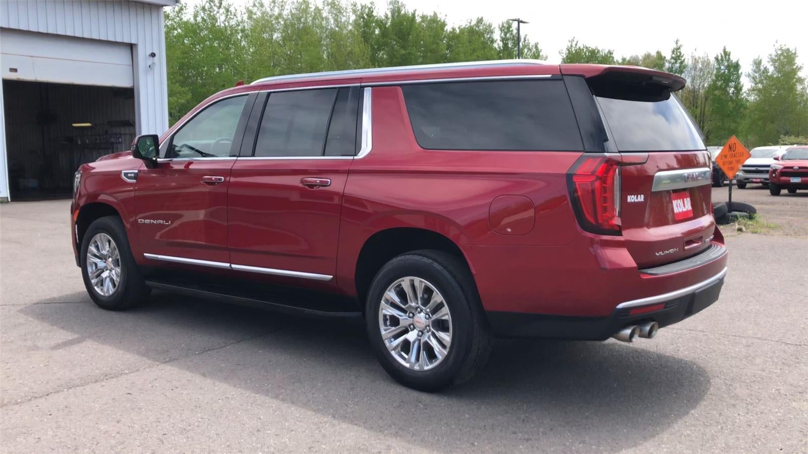 2023 GMC Yukon XL Denali