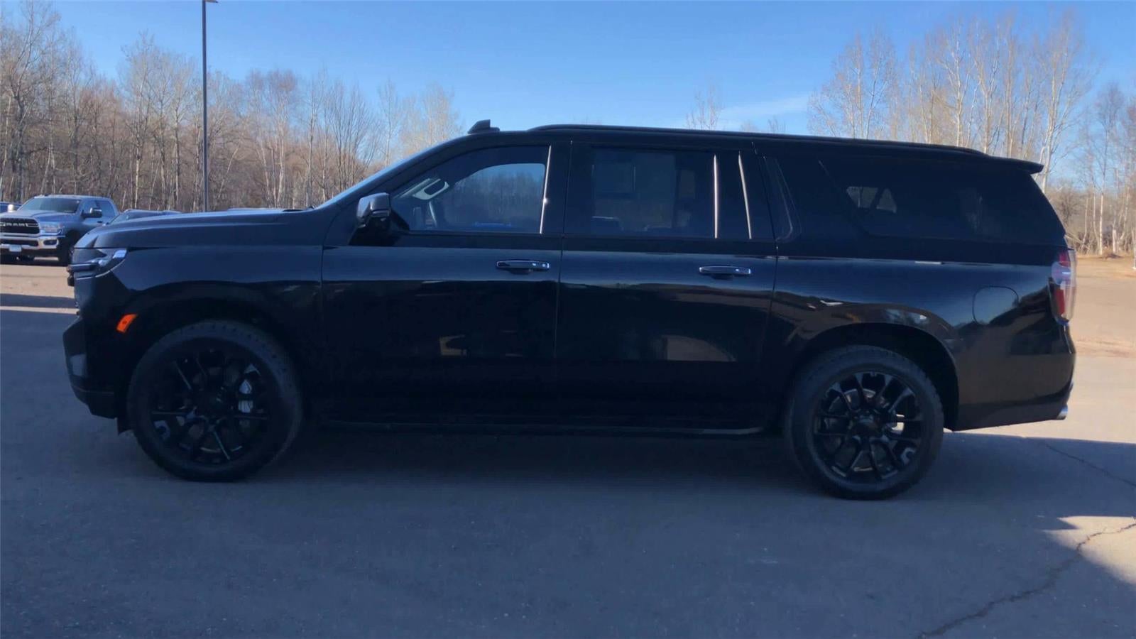 2024 Chevrolet Suburban Premier